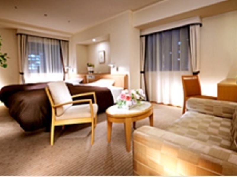 Castle Plaza Hotel Nagoya Exterior photo
