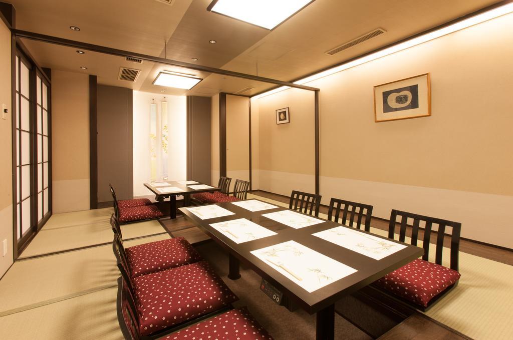 Castle Plaza Hotel Nagoya Exterior photo