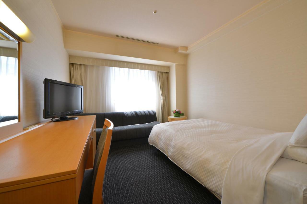 Castle Plaza Hotel Nagoya Exterior photo